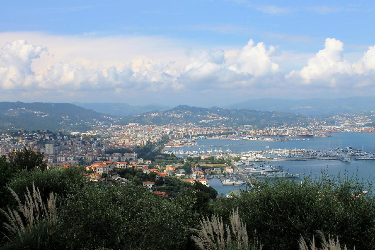 Agriturismo Terrazza Sul Golfo - Il Casale Villa La Spezia Eksteriør billede